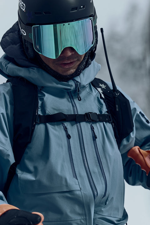Model wearing the G06301 / GW06301 GORE-TEX 3L Work Pocket Jacket