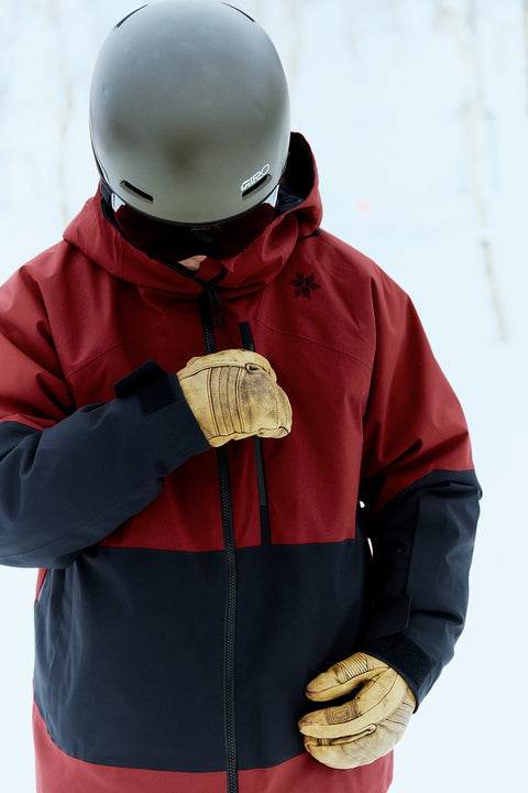 Model wearing the G15301 G-AXIS Jacket